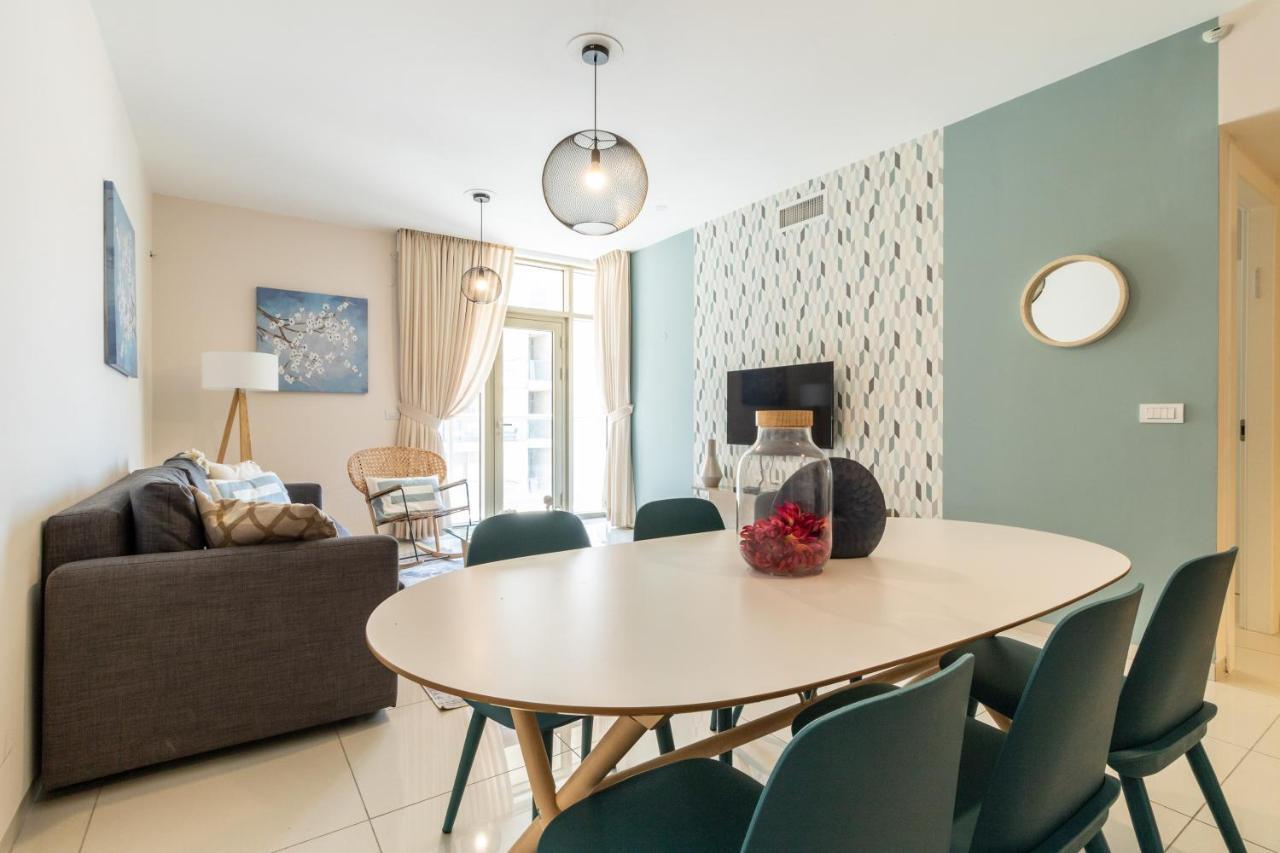 Luxury One-Bedroom Apartment/Parking In City Center Jeruzalem Buitenkant foto